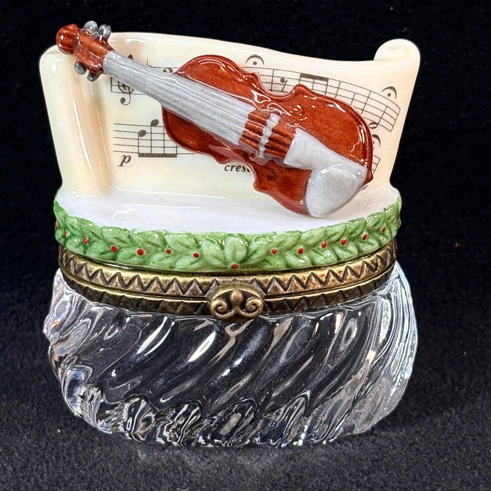 PHB Collection Musical Instruments Violin Porcelain Hinged Box w/ Trinket in Box